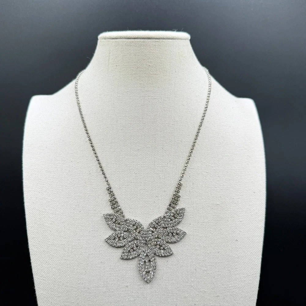 Rhinestone Leaf Statement Necklace Silver Tone Crystal Floral Bib Collar Jewelry